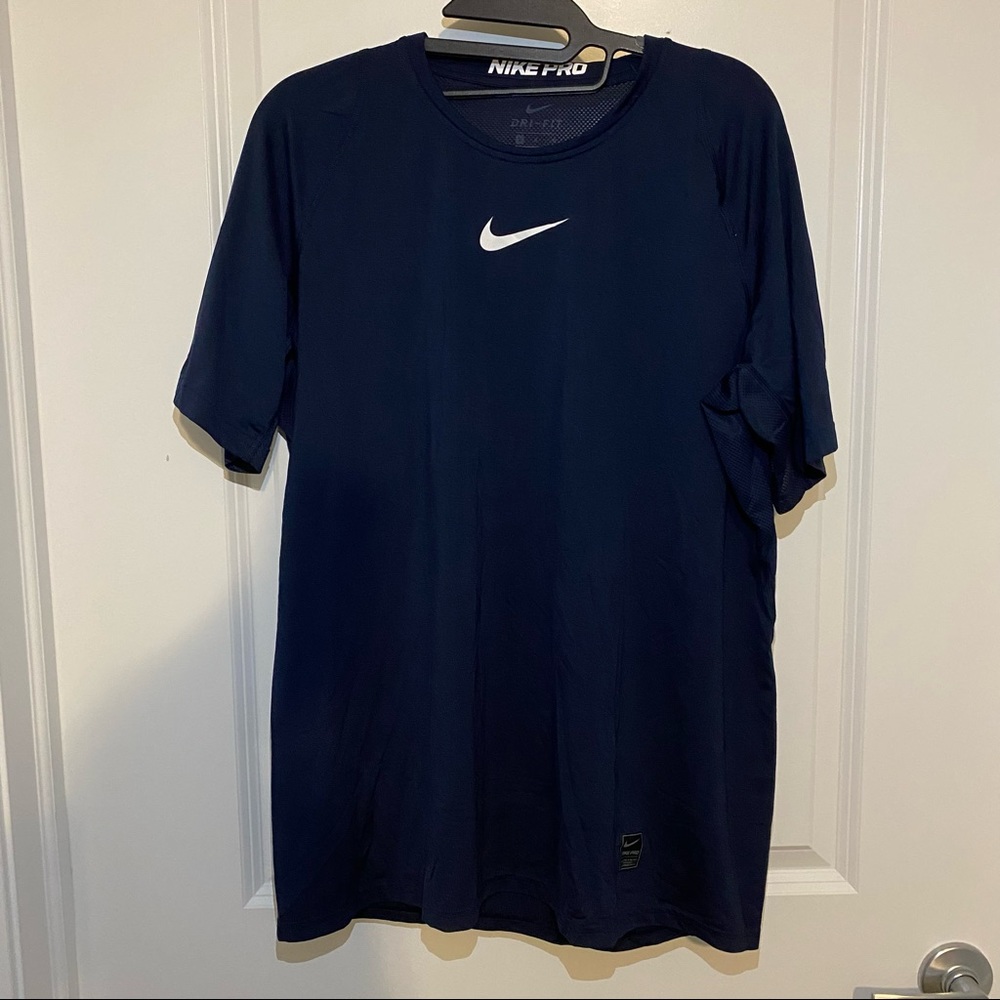 men’s nike pro tee